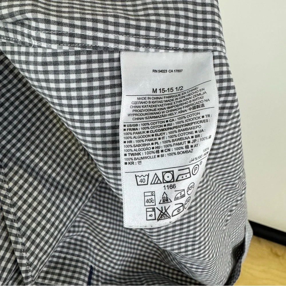 Banana Republic Men’s Non-Iron Tailored Slim‎ Fit Dress Shirt-Medium